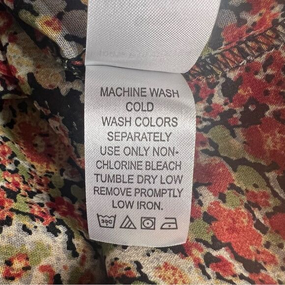 Roaman’s Floral Pleated Top Womens 26W Split Neck 3/4 Sleeve Lightweight Blouse - Picture 7 of 7